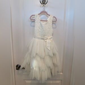 New Elegant Lace Tiered Kids Dress